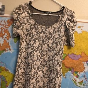 Forever 21 floral dress , short sleeve